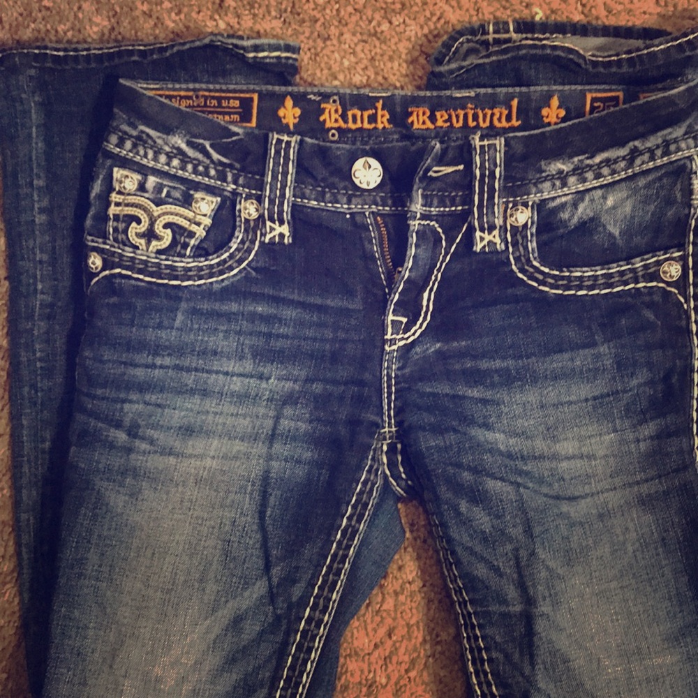 Girls size 25 Rock Revival Jeans